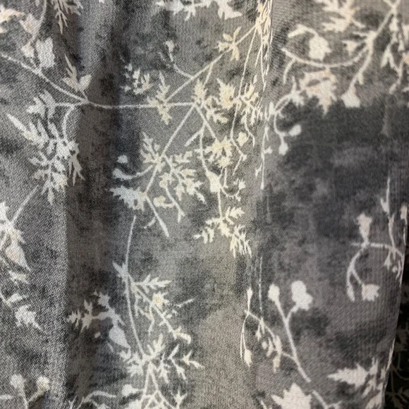 Grade & Gather Cottagecore Floral Sheer Blouse Grey Taupe Ruffle Long Sleeve L - Picture 7 of 10